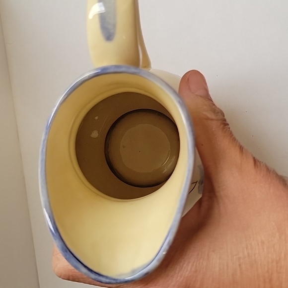 VINTAGE Blue and Yellow leaves Pitcher Jug. - Picture 7 of 9